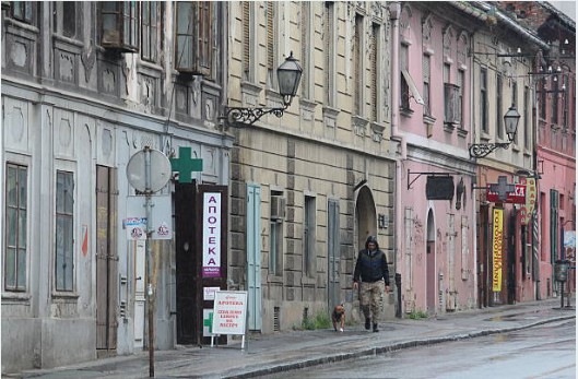 096-straat-in-oude-Petrovaradin