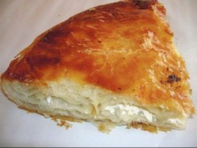 Burek_sa_sirom